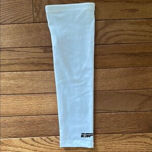 ⚾️NEW ESPN white arm sleeve baseball basketball kids youth